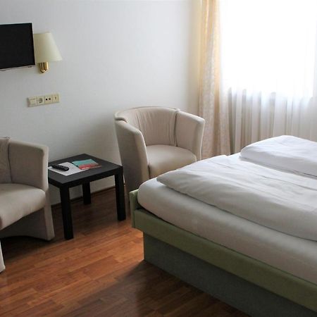 Hotel Ulmer Spatz Luaran gambar