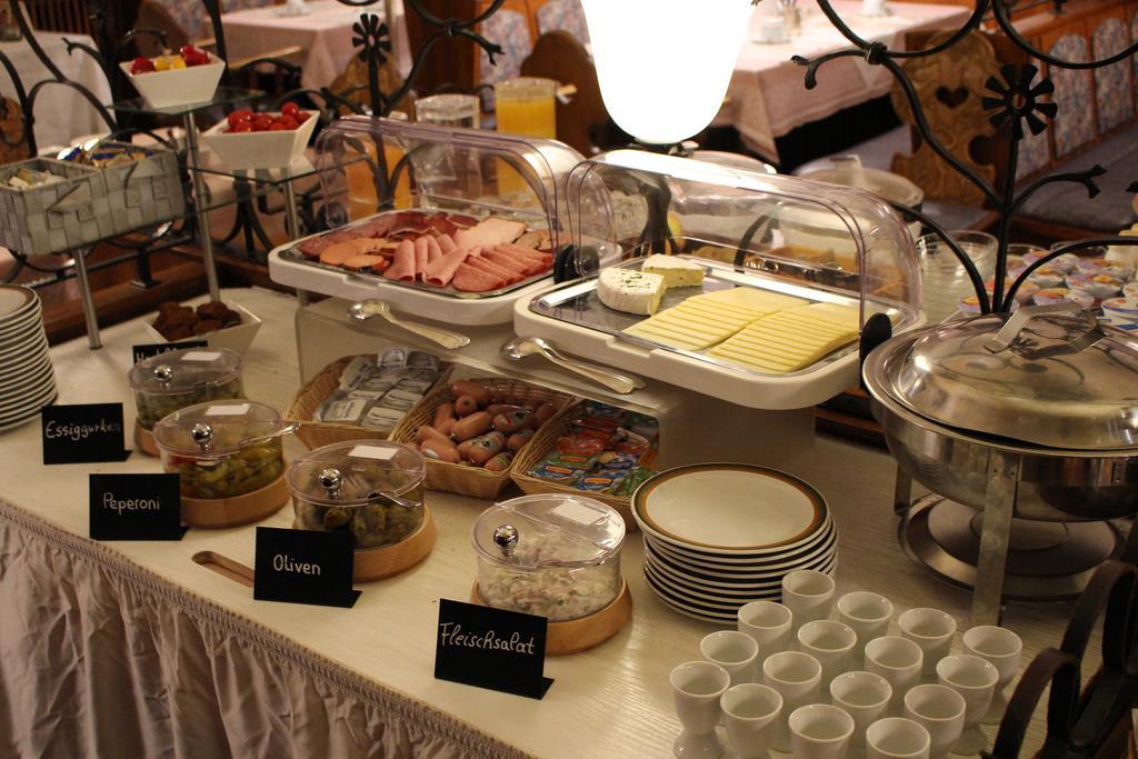 Hotel Ulmer Spatz Luaran gambar